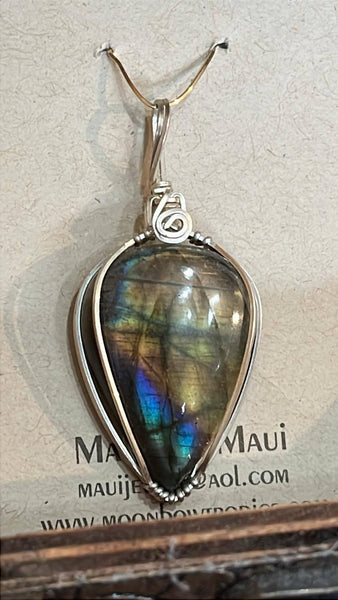 Spectralite / Labradorite Pendants