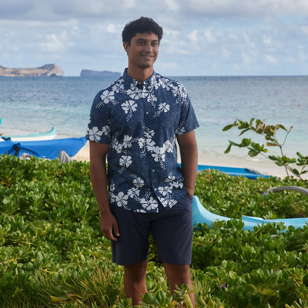 REYN SPOONER 50th  STATE FLOWER - Moonbow Tropics