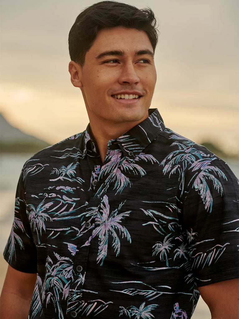 KAHALA HE'E NALU - Moonbow Tropics