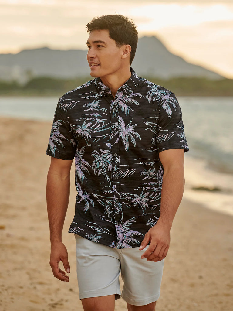 KAHALA HE'E NALU - Moonbow Tropics