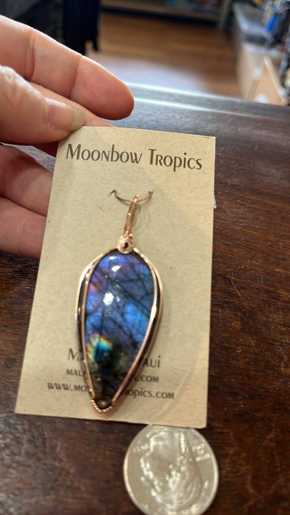 Spectralite / Labradorite Pendants