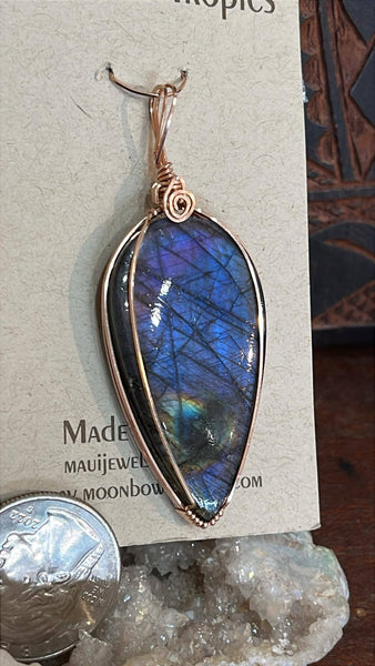 Spectralite / Labradorite Pendants