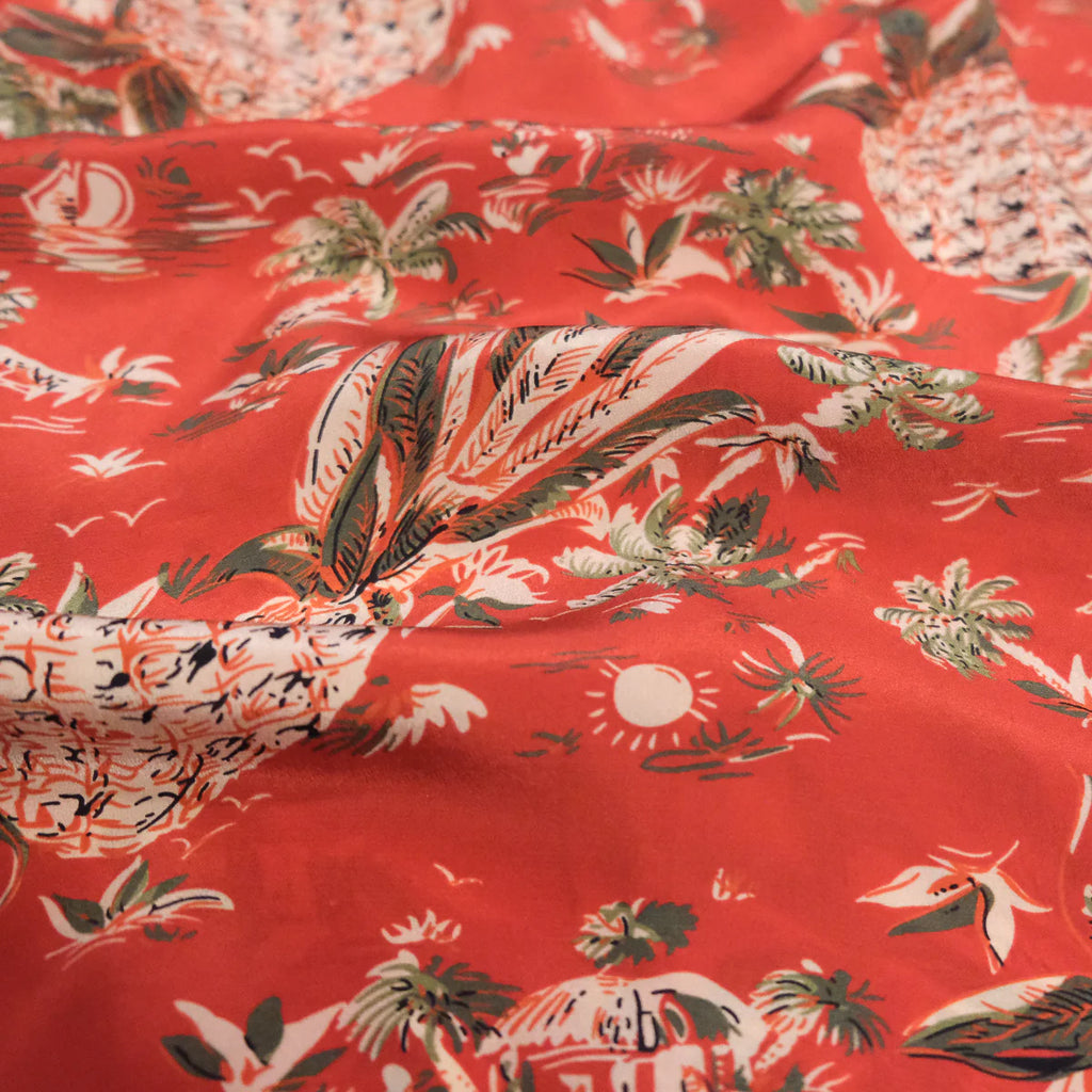 AVANTI PINEAPPLE HUT - Moonbow Tropics