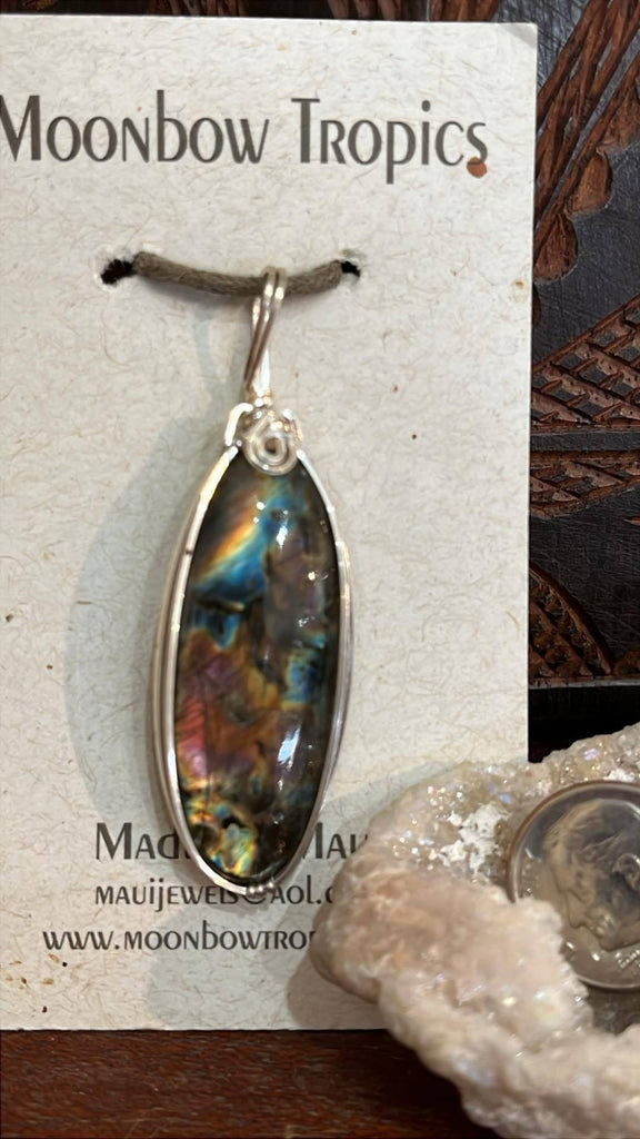 Spectralite / Labradorite Pendants