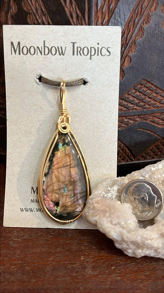 Spectralite / Labradorite Pendants