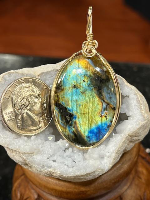Spectralite gemmy pendant - Moonbow Tropics
